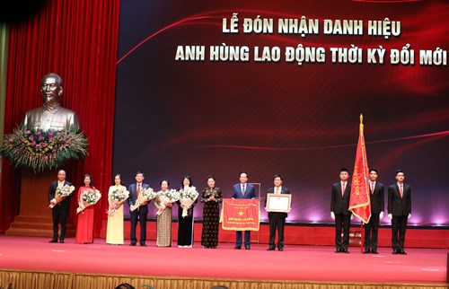Tuyên dương những tấm gương sáng thầm lặng vì cộng đồng
